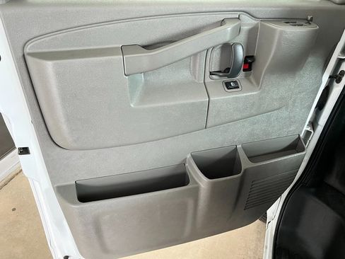 Used 2021 Chevrolet Express 2500 Extended w/ Driver Convenience Package image 16