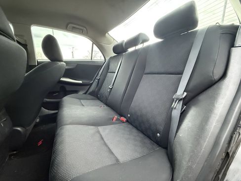 Used 2010 Toyota Corolla S image 21