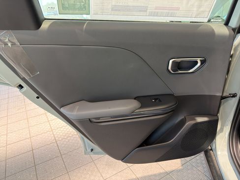 New 2026 Kia K4 EX image 19