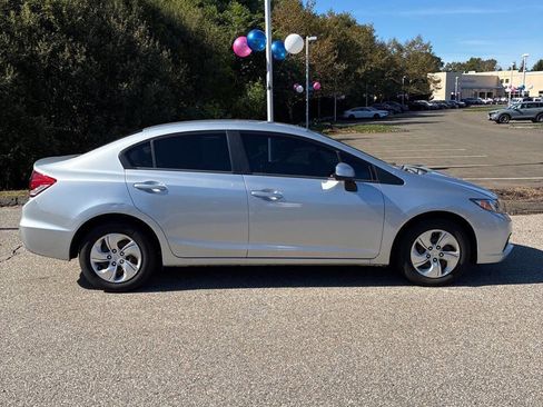 Used 2013 Honda Civic LX image 4