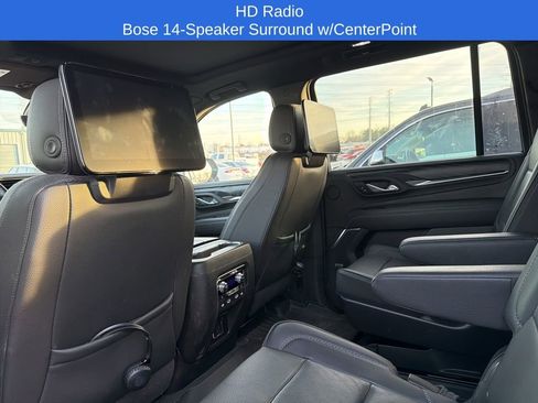 Used 2021 GMC Yukon XL Denali w/ Denali Premium Package image 6