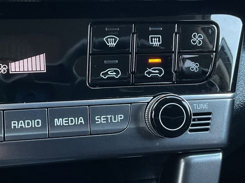 Used 2025 Kia Seltos S image 33