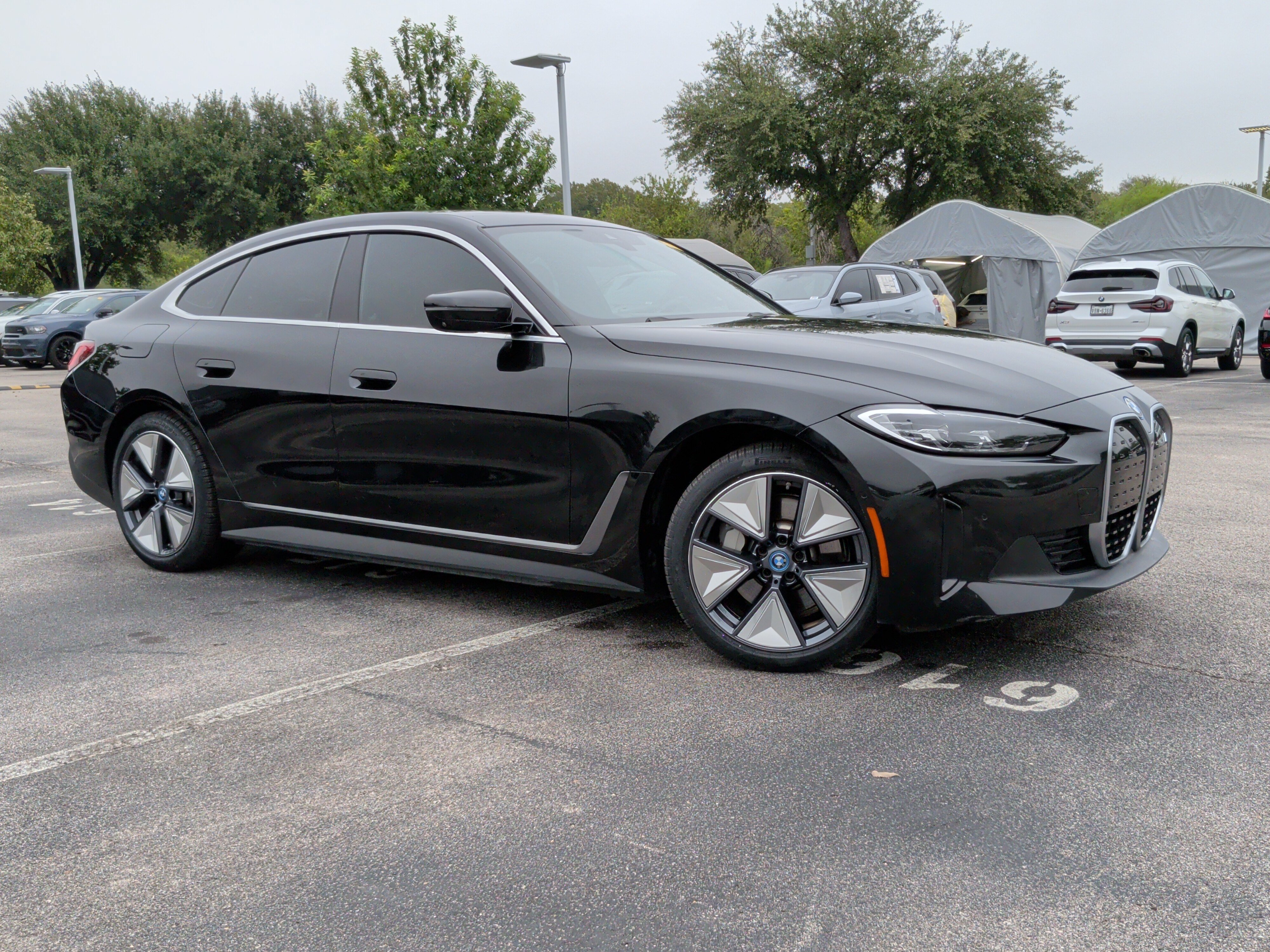 Used 2023 BMW i4 eDrive35 w/ Premium Package RWD image 2