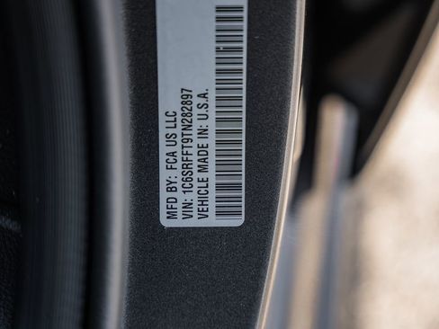 New 2026 RAM 1500 4x4 Crew Cab image 44