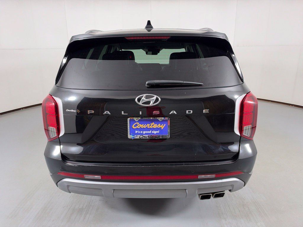 Used 2024 Hyundai Palisade SEL FWD image 7