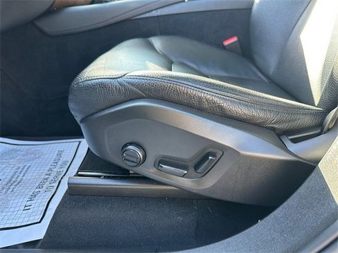 Used 2021 Volvo XC90 T6 Momentum w/ Climate Package image 21