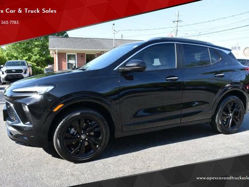 Used 2024 Buick Encore GX Sport Touring w/ Comfort Package image 1
