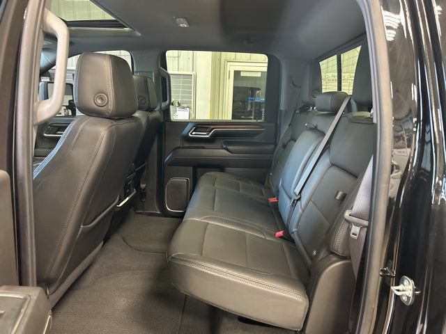 Used 2024 GMC Sierra 3500 Denali w/ Denali Reserve Package AWD/4WD image 34