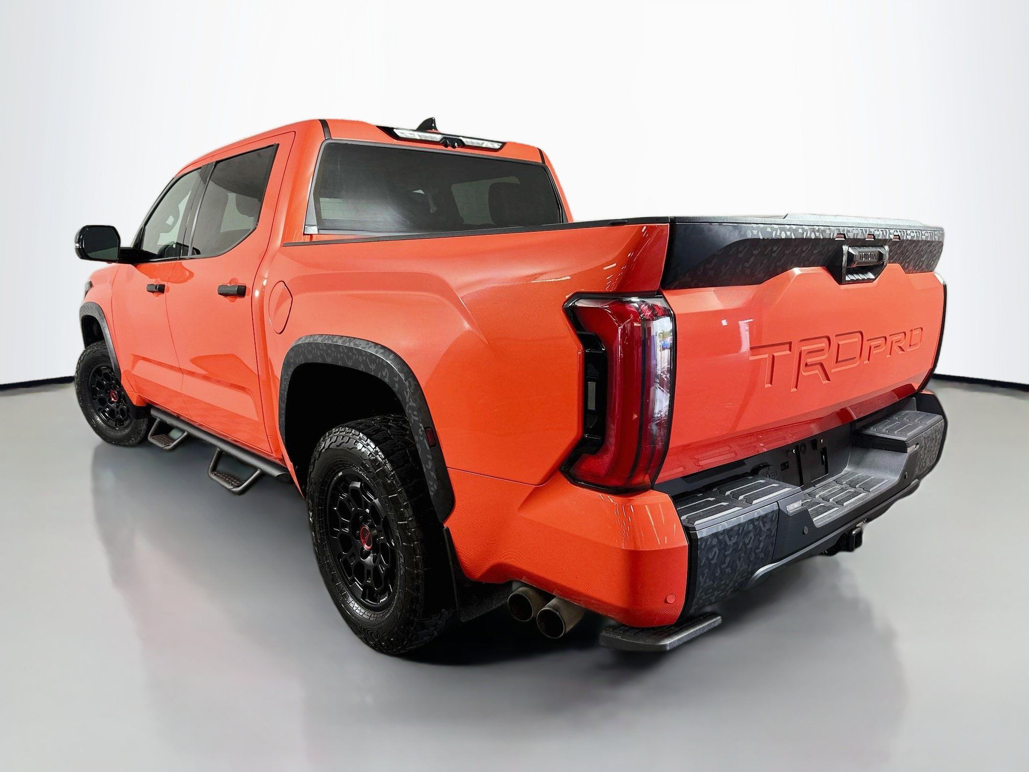 Certified 2022 Toyota Tundra TRD Pro AWD/4WD image 5