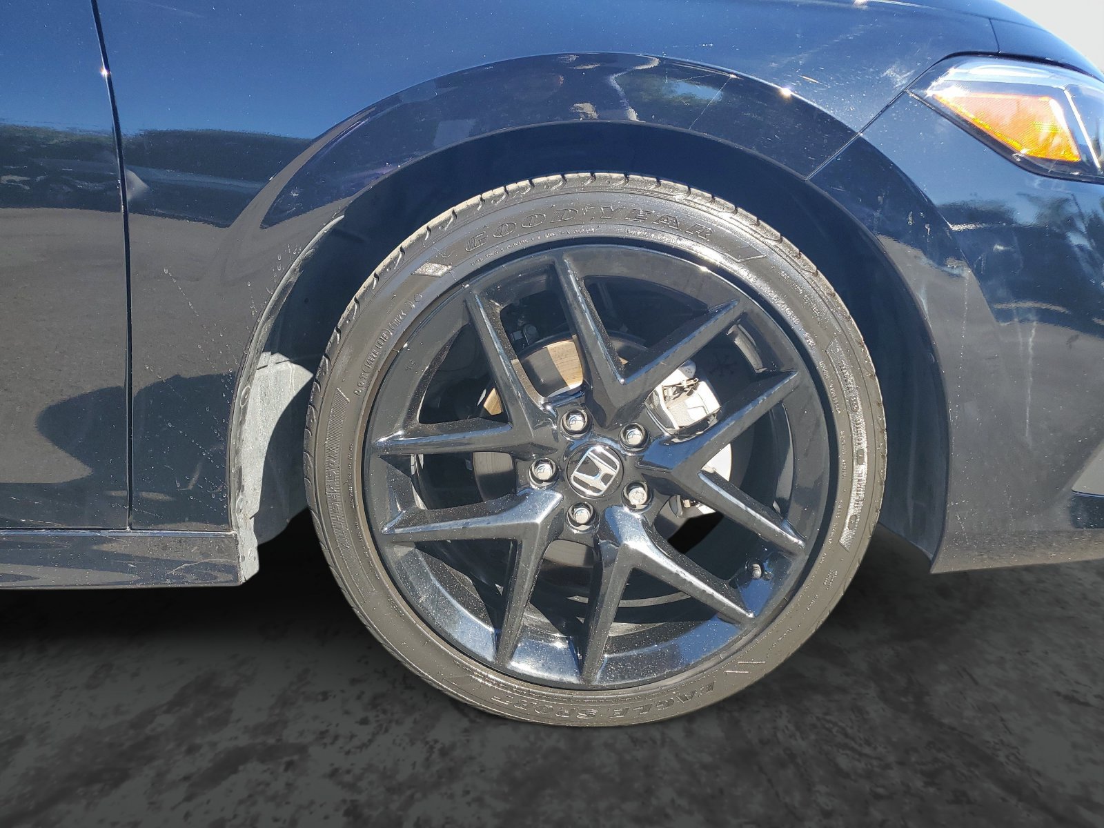 Used 2024 Honda Civic Sport image 6