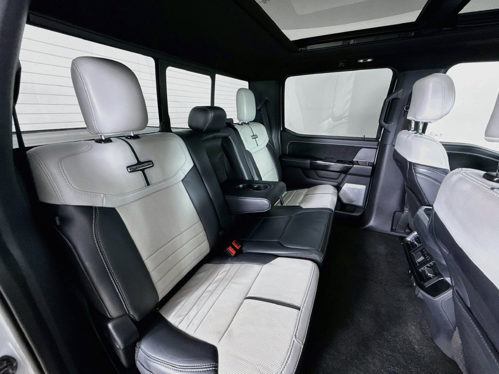Used 2023 Ford F150 Lightning Platinum AWD/4WD image 28