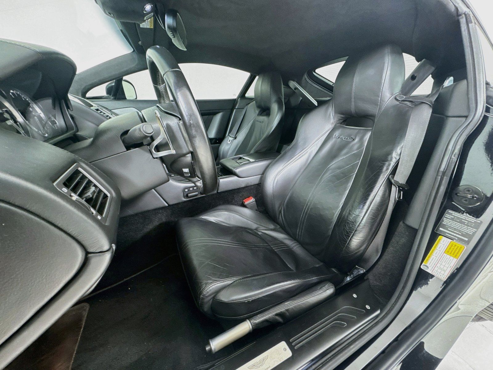 Used 2012 Aston Martin V8 Vantage S RWD image 10