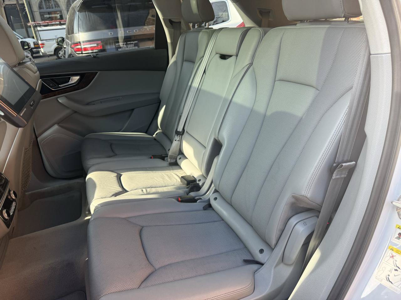 Used 2017 Audi Q7 3.0T Premium Plus AWD/4WD image 7