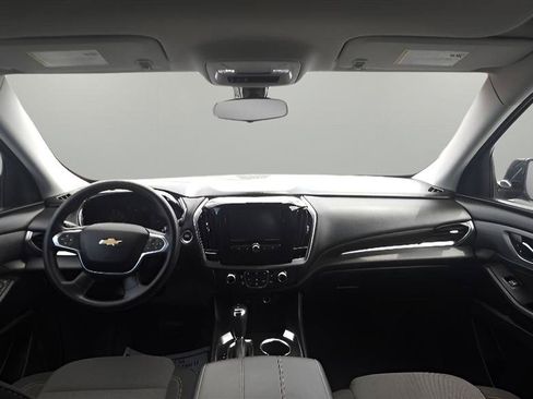 Used 2019 Chevrolet Traverse LS AWD/4WD image 16