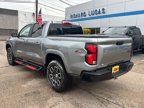 Certified 2023 Chevrolet Colorado Z71 w/ Z71 Convenience Package 2 AWD/4WD image 7