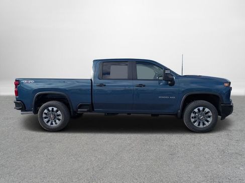 New 2026 Chevrolet Silverado 2500 Custom w/ Custom Value Package AWD/4WD image 2
