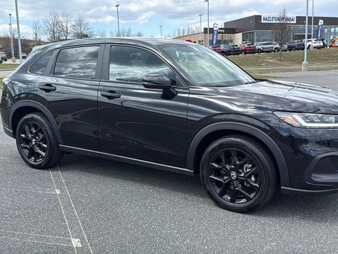 Used 2024 Honda HR-V Sport image 2