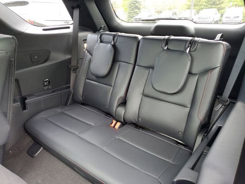 New 2026 Ford Explorer ST-Line w/ ST-Line Street Pack AWD/4WD image 33