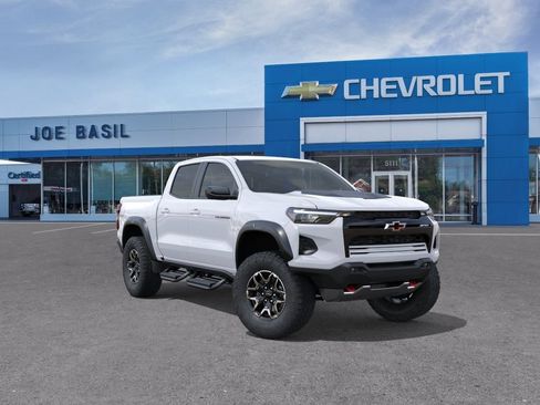 New 2026 Chevrolet Colorado ZR2 w/ Technology Package AWD/4WD image 1