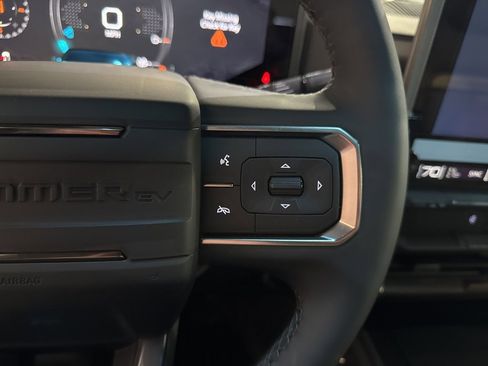 New 2025 GMC Hummer EV 2X image 23