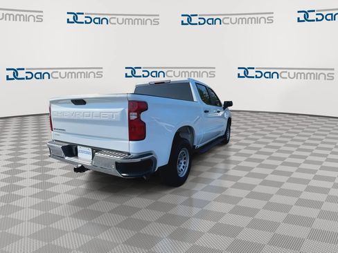 Used 2021 Chevrolet Silverado 1500 W/T w/ WT Value Package AWD/4WD image 8