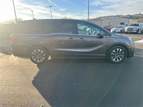 Used 2024 Honda Odyssey EX-L image 17