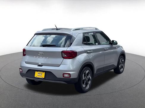 Used 2026 Hyundai Venue SEL FWD image 13