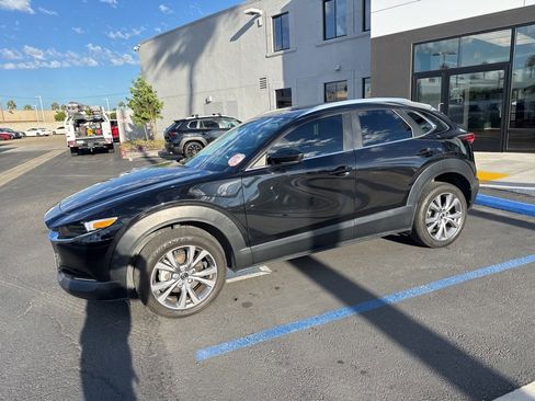 Certified 2022 MAZDA CX-30 AWD 2.5 S w/ Preferred Package image 4
