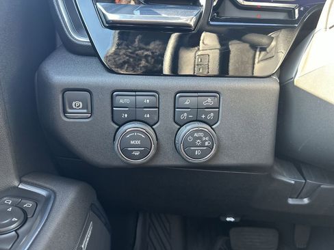 Certified 2025 Chevrolet Silverado 1500 RST image 23