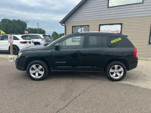 Used 2013 Jeep Compass Latitude w/ Premium Sound Group FWD image 8