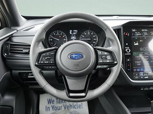Used 2025 Subaru Forester Premium w/ Convenience Package #1 AWD/4WD image 16