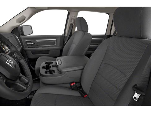 Used 2022 RAM 1500 Classic SLT w/ Protection Group AWD/4WD image 32