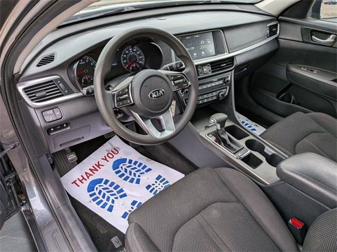 Used 2020 Kia Optima LX image 11