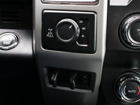 Used 2019 Ford F250 Lariat w/ Lariat Ultimate Package image 32