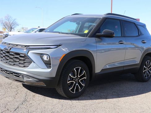 New 2026 Chevrolet TrailBlazer ACTIV w/ Driver Confidence Package image 3