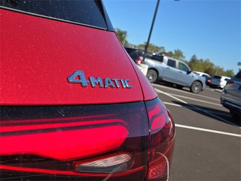 New 2026 Mercedes-Benz GLC 300 4MATIC image 31