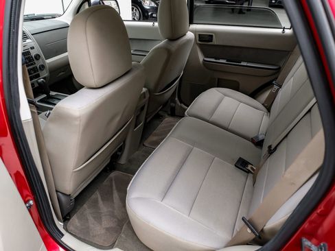 Used 2011 Ford Escape XLT image 37