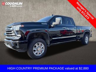 Used 2025 Chevrolet Silverado 2500 High Country w/ High Country Premium Package AWD/4WD video 2