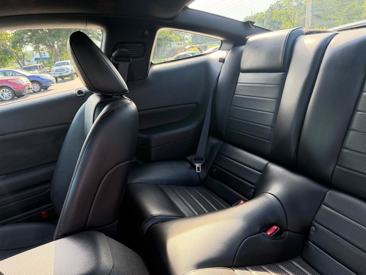 Used 2007 Ford Mustang GT RWD image 25