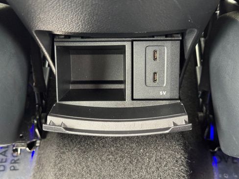 Used 2020 Mercedes-Benz A 220 w/ Premium Package image 35
