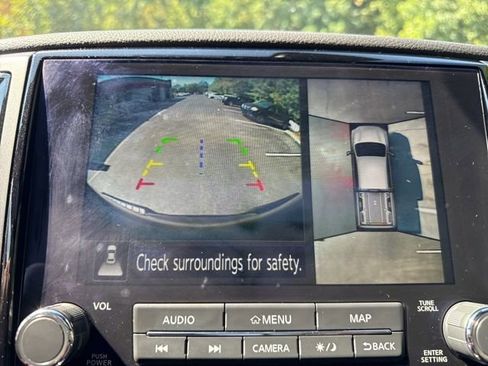 Used 2023 Nissan Titan PRO-4X w/ Pro-4x Convenience Package image 27