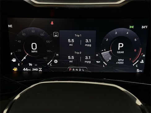 New 2025 GMC Canyon Elevation w/ Convenience Package image 12