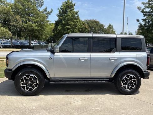 Used 2023 Ford Bronco Outer Banks AWD/4WD image 9