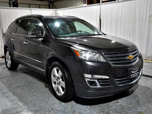 Used 2014 Chevrolet Traverse LTZ FWD image 21