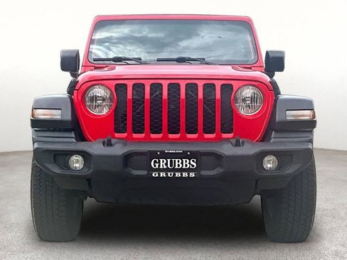 Used 2019 Jeep Wrangler Unlimited Sport S AWD/4WD image 4