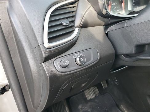 Certified 2020 Chevrolet Trax LS w/ Tint and Cruise Package image 16