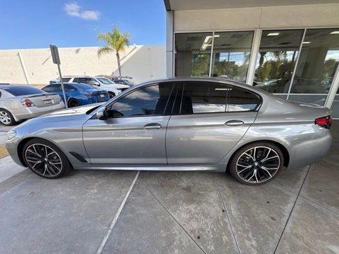 Used 2023 BMW 540i w/ M Sport Package RWD image 9