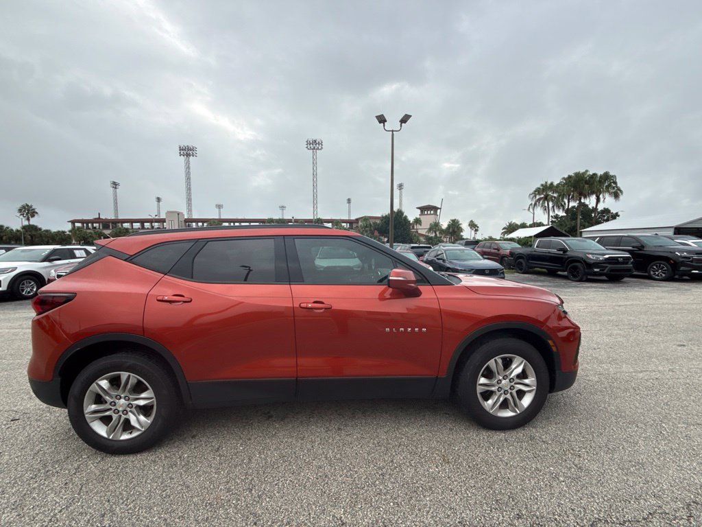 Used 2021 Chevrolet Blazer LT FWD image 1