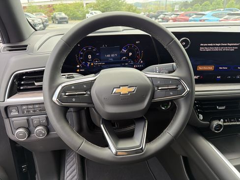 New 2026 Chevrolet Suburban LS w/ LS Custom Edition RWD image 24