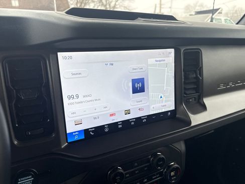 Used 2025 Ford Bronco Big Bend image 30